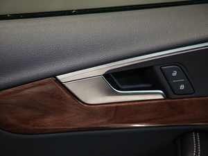 202040 TFSI quattro A g