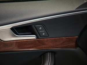 202040 TFSI quattro A g