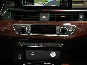 202040 TFSI quattro A {(dio)L(fng)