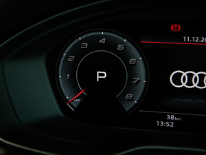 202040 TFSI quattro A п؅^(q)