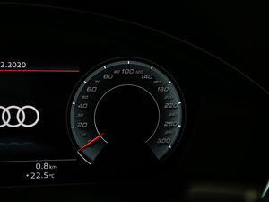 202040 TFSI quattro A п؅^(q)