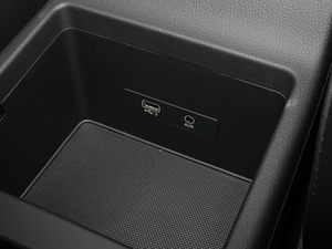 202045 TFSI \(yn)(dng) g