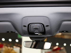 202045 TFSI A\(yn)(dng) g