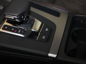 202045 TFSI A\ v܇Ƅ