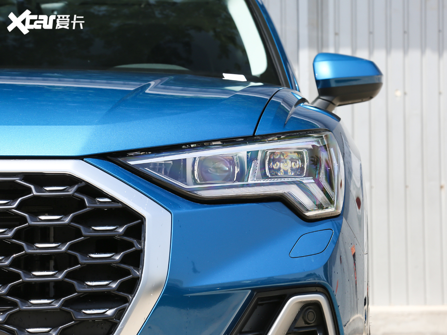 2020?yun)WQ3 Sportback 45 TFSI quattro A