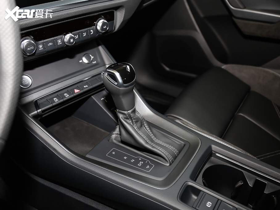 2020?yun)WQ3 Sportback 40 TFSI r(sh)