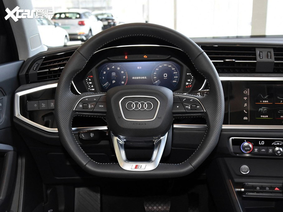 2020WQ3 Sportback 40 TFSI r