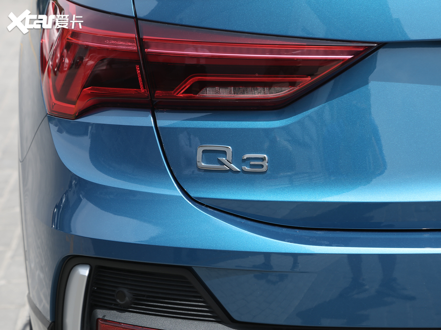 2020��W��Q3 Sportback 45 TFSI quattro ����������