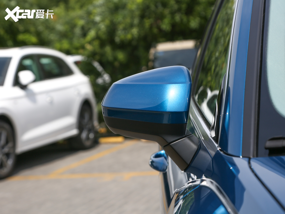 2020?yun)WQ3 Sportback 45 TFSI quattro 