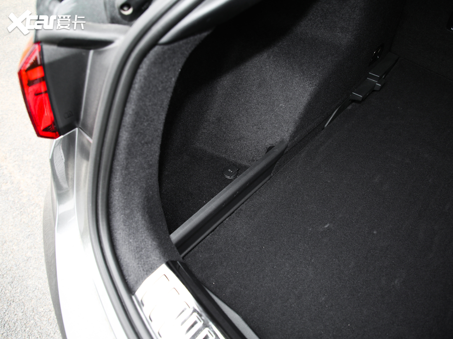 2020?yun)WQ3 Sportback 45 TFSI quattro A