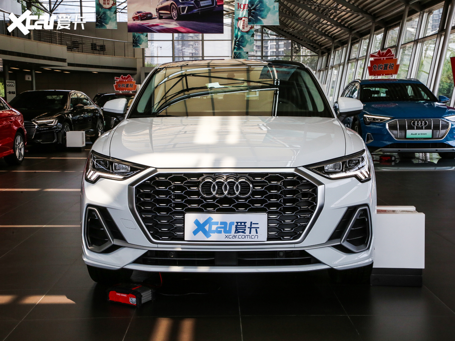 2020µQ3 Sportback 40 TFSI ʱ