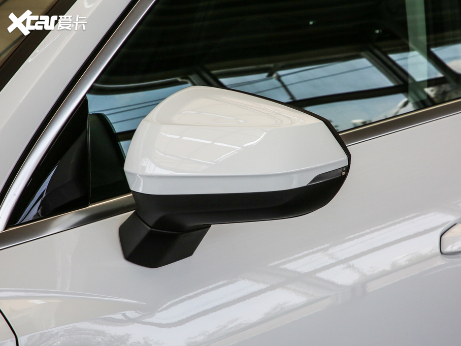 2020WQ3 Sportback 40 TFSI r