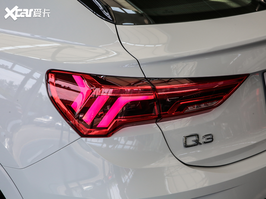 2020WQ3 Sportback 40 TFSI r