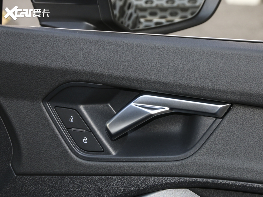 2020WQ3 Sportback 35 TFSI Mȡ