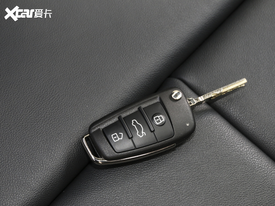 2020WQ3 Sportback 35 TFSI Mȡ