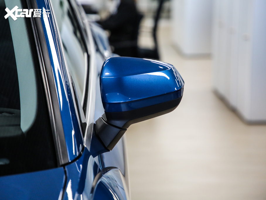 2020WQ3 Sportback 40 TFSI r