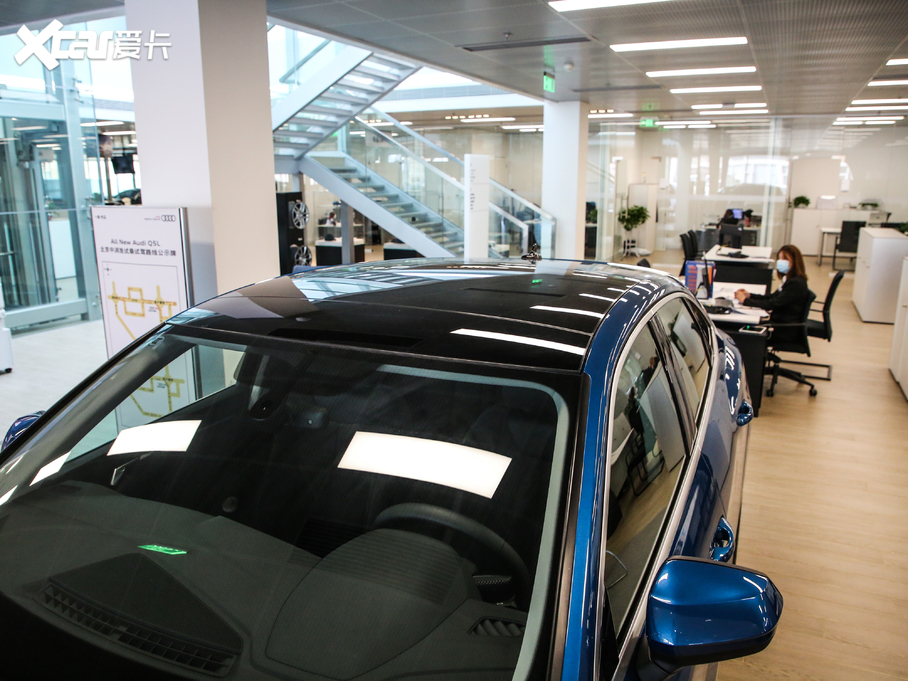 2020WQ3 Sportback 40 TFSI r