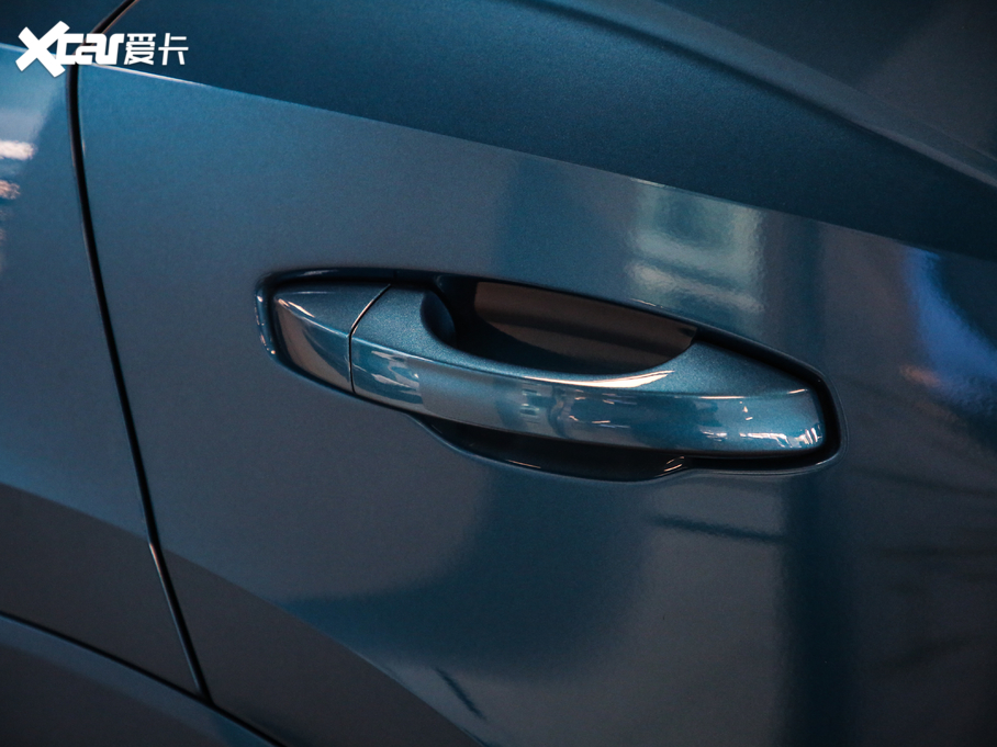 2020WQ3 Sportback 40 TFSI r