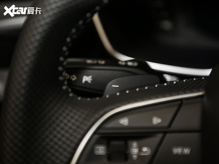 2020WQ3 Sportback 40 TFSI r