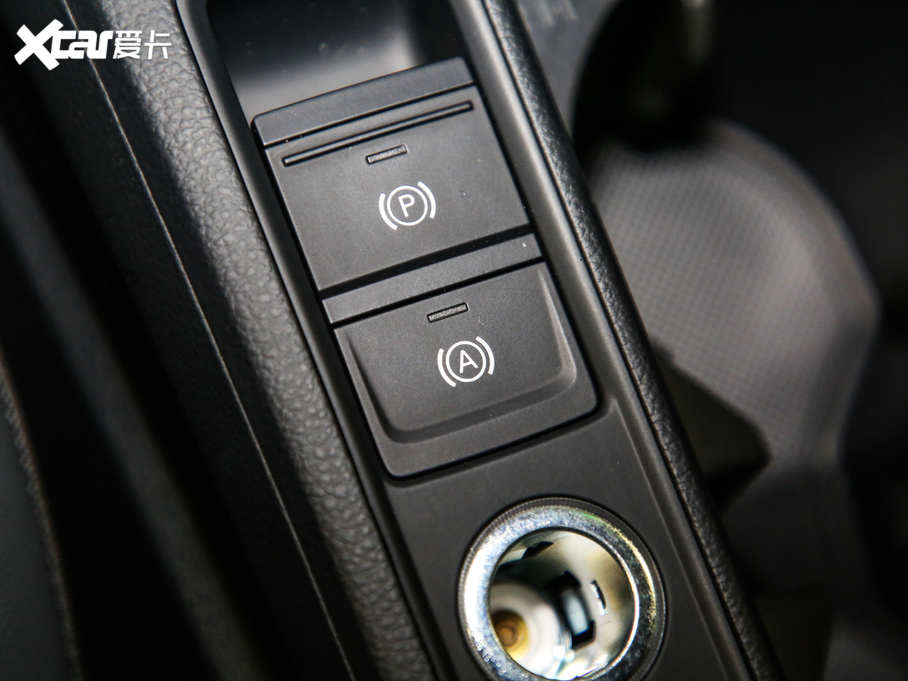 2020?yun)WQ3 Sportback 40 TFSI r(sh)