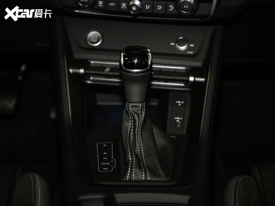 2020WQ3 Sportback 40 TFSI r