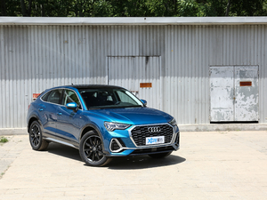 202045 TFSI quattro A w^