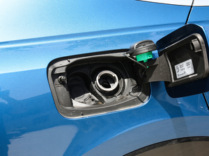 202045 TFSI quattro A ^