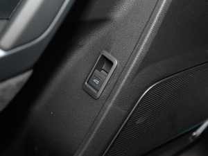 202045 TFSI quattro A g