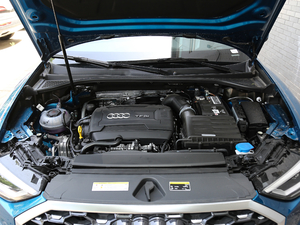 202045 TFSI quattro A lәC