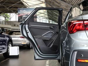 202040 TFSI r(sh) ܇T