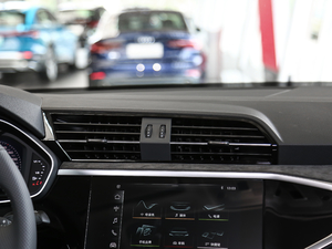 202040 TFSI r(sh) {(dio)L(fng)