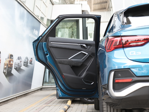 202045 TFSI quattro  ܇T