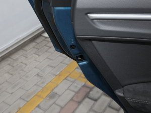 202045 TFSI quattro  g