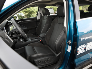 202045 TFSI quattro  {