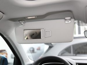 202045 TFSI quattro  ꖰ壨