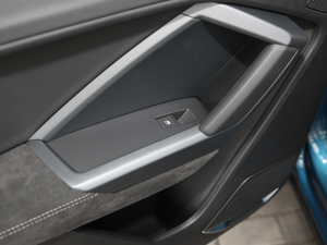 202045 TFSI quattro  п؅^(q)