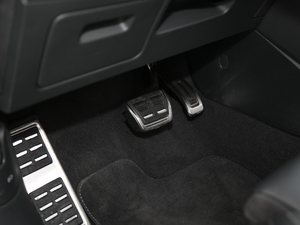 202045 TFSI quattro  п؅^(q)