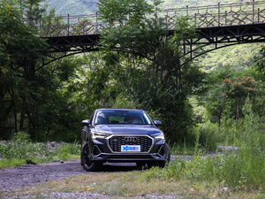 202045 TFSI quattro A w^