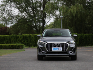 202045 TFSI quattro A w^