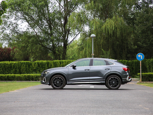 202045 TFSI quattro A w^