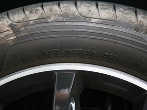 202045 TFSI quattro A ݆̥ߴ