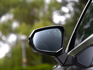 202045 TFSI quattro A ^