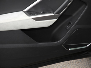 202045 TFSI quattro A ǰTg