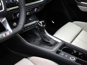 202045 TFSI quattro A QU