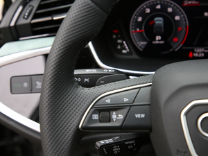 202045 TFSI quattro A п؅^