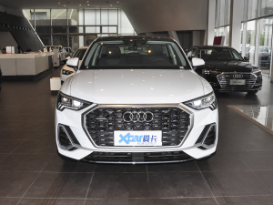 202045 TFSI quattro r w^