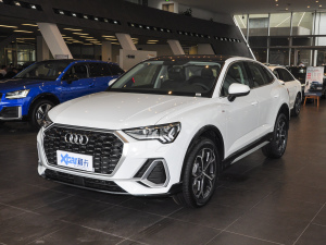 202045 TFSI quattro r w^