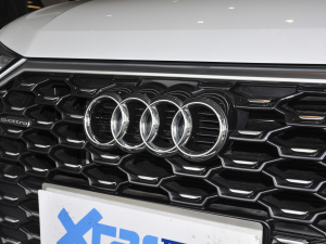 202045 TFSI quattro r ^