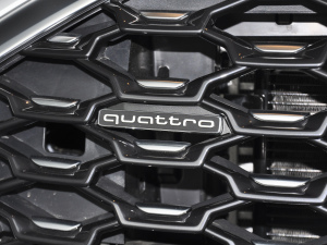 202045 TFSI quattro r (x)(ji)^