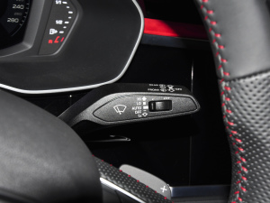 202045 TFSI quattro r п؅^(q)